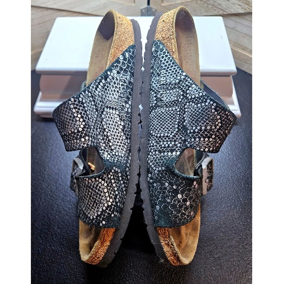 Birkenstock Metallic Snake Sandals Wmn 38 (7.5) Silver Double